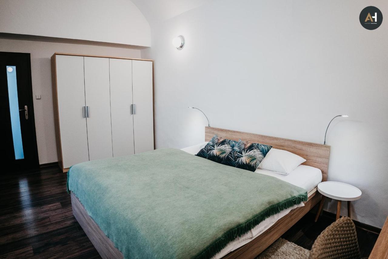 Ah Alzbetina Apartamento Košice Exterior foto