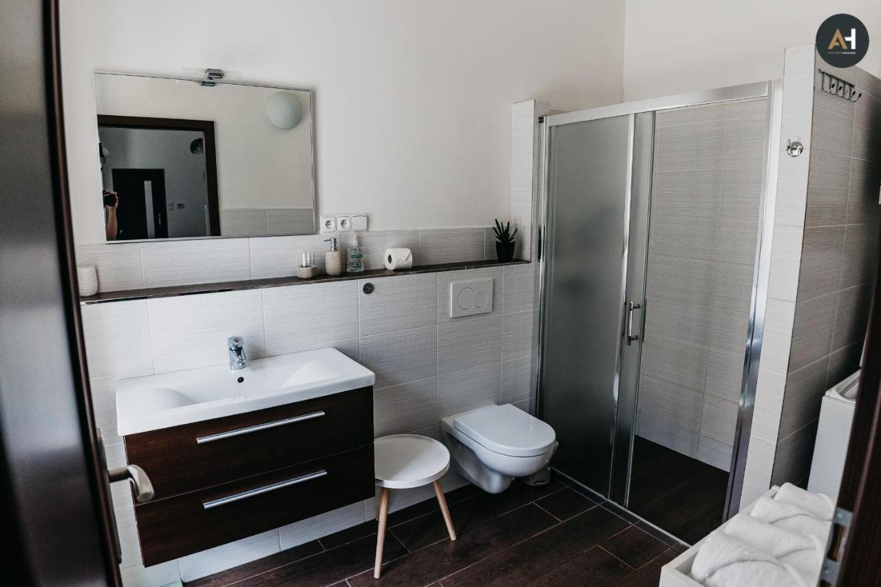 Ah Alzbetina Apartamento Košice Exterior foto